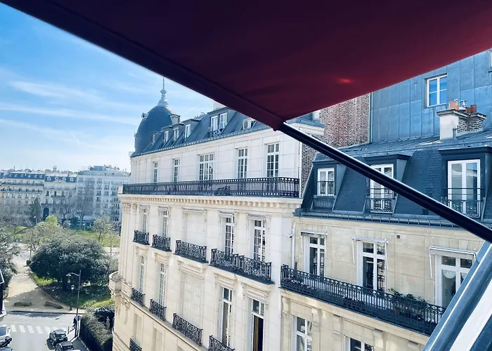 Room Mate Alain - Champs-Elysées Paris
